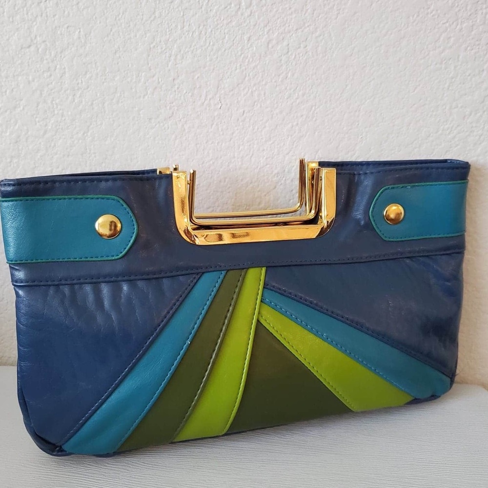 Lulu Clutch